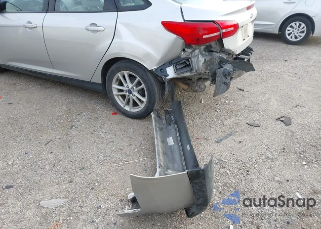 1FADP3F24HL254155: 44396638