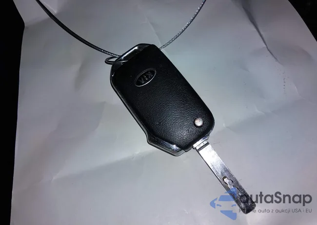 3KPF24AD4ME273355: 44396714