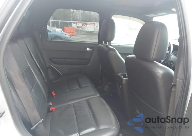 1FMCU9EG5CKC59485: 44396807