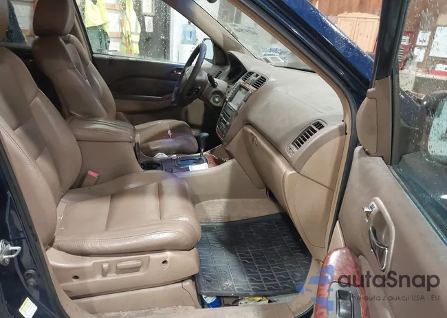 2HNYD18813H528843: 44397840