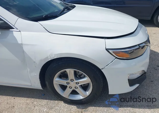 1G1ZB5ST2LF131057: 44397845