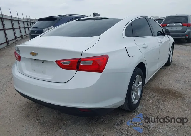 1G1ZB5ST2LF131057: 44397845