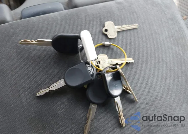 1FDBF2B60GED17564: 44397890