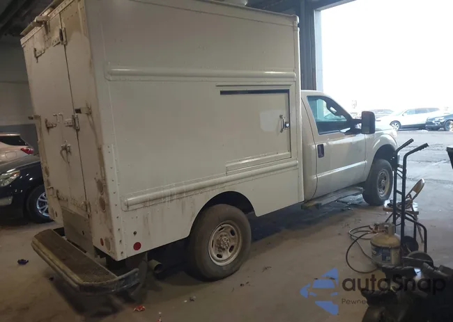 1FDBF2B60GED17564: 44397890