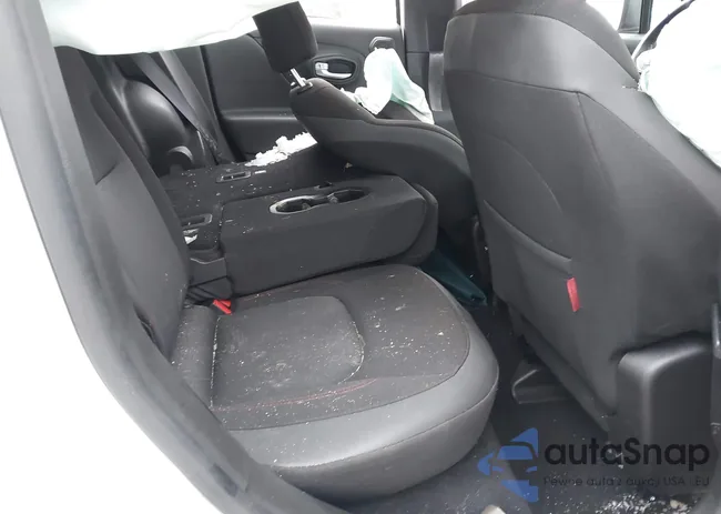 ZACNJDC12MPM74558: 44397928