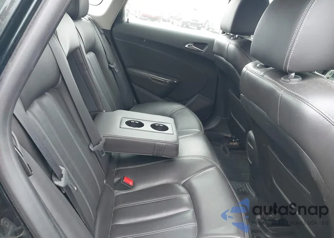 1G4PT5SVXD4198172: 44397940