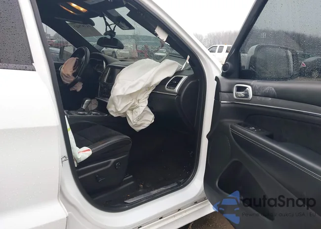 1C4RJFBM2EC352431: 44397947