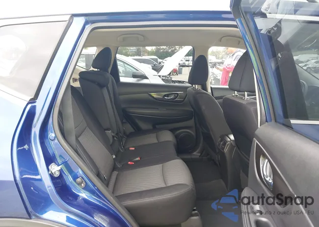 JN8AT2MT3LW042079: 44397979