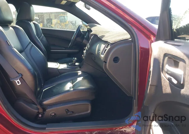 2C3CDXBG4KH660968: 44397996