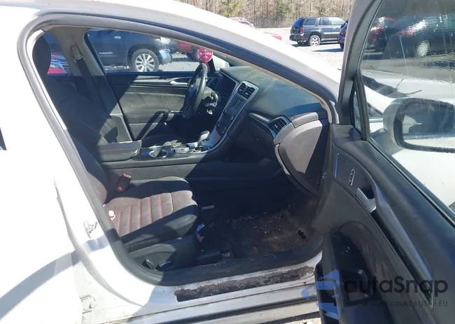 3FA6P0HD6FR292913: 44398056