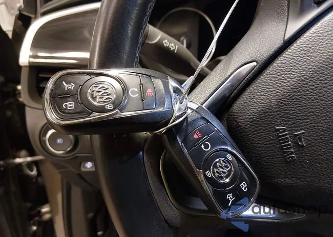 LRBFXFSX2GD222995: 44398061