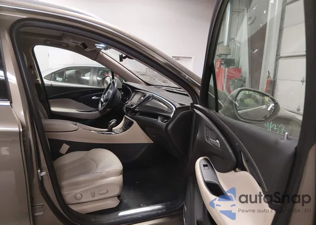 LRBFXFSX2GD222995: 44398061