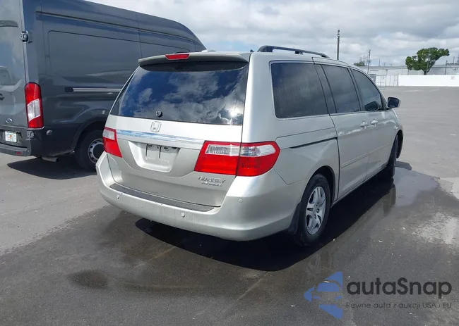 5FNRL38805B111943: 44398070