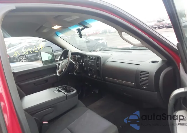 1GCRKSE33BZ375587: 44398076