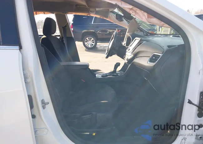 2GNAXJEV1K6221733: 44398100