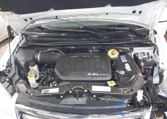 2C4RC1BG1GR261412: 44398259