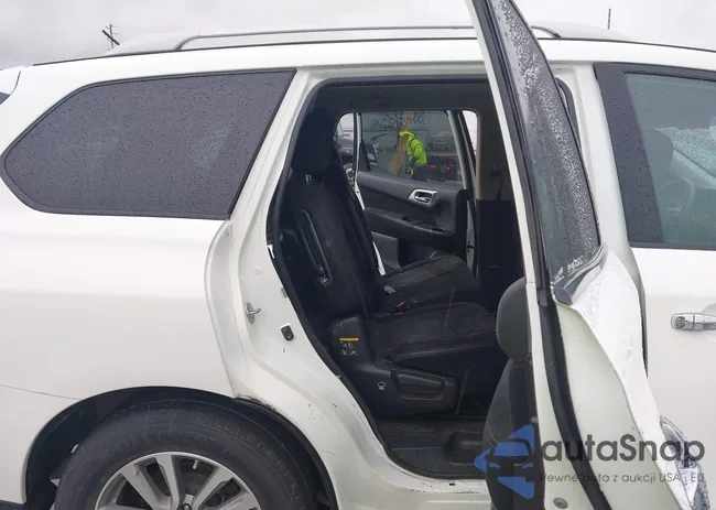 5N1AR2MMXGC660926: 44398295