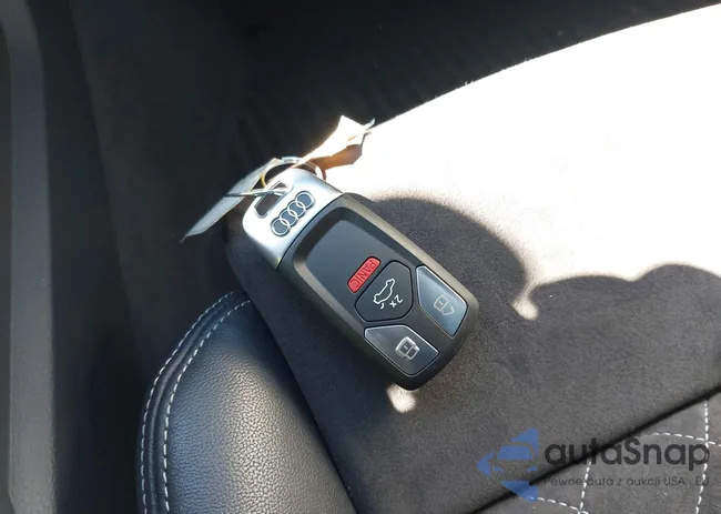 WAUB4AF46KA104659: 44398322