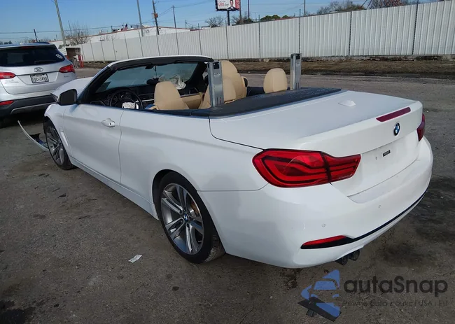 WBA4Z1C55JEC73282: 44398363