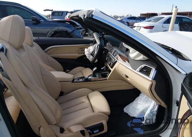 WBA4Z1C55JEC73282: 44398363