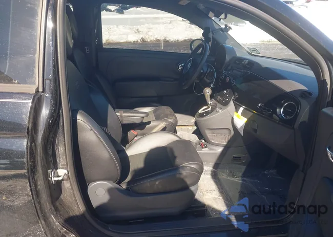 3C3CFFHH1FT567729: 44397456