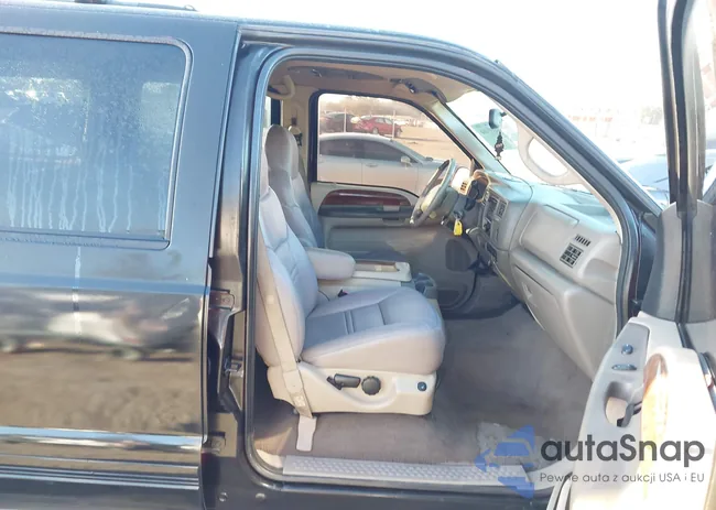 1FMNU42F9YEE51179: 44397480