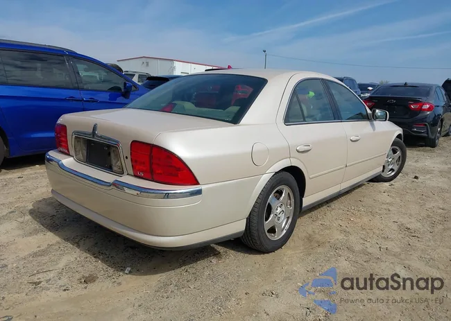 1LNHM86S4YY911116: 44397516