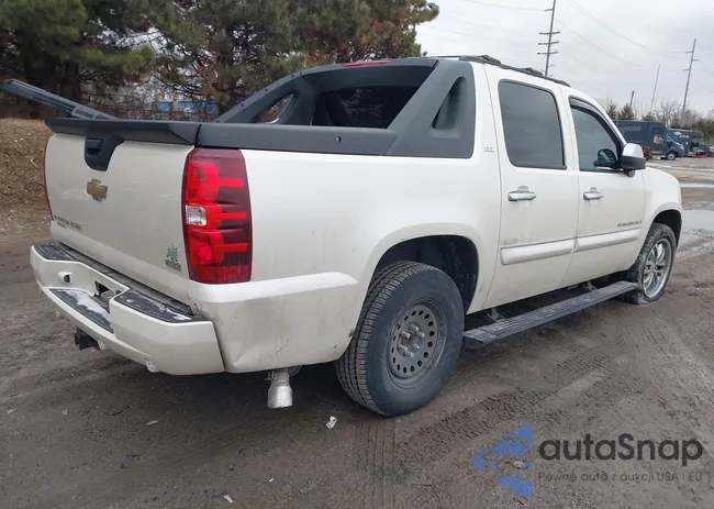 3GNFK12358G195836: 44397629