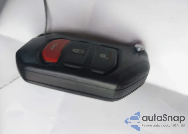 1C4HJXDN0PW595499: 44397639