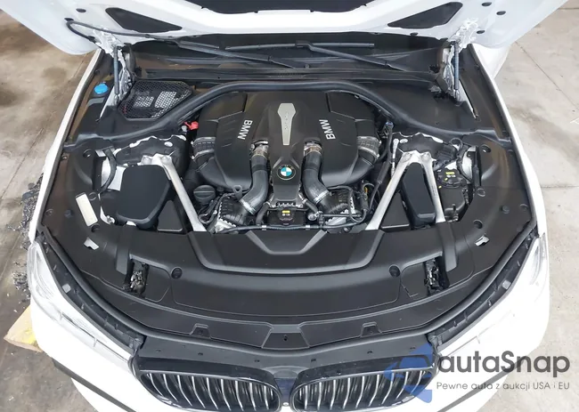 WBA7F0C53KGM24977: 44397644