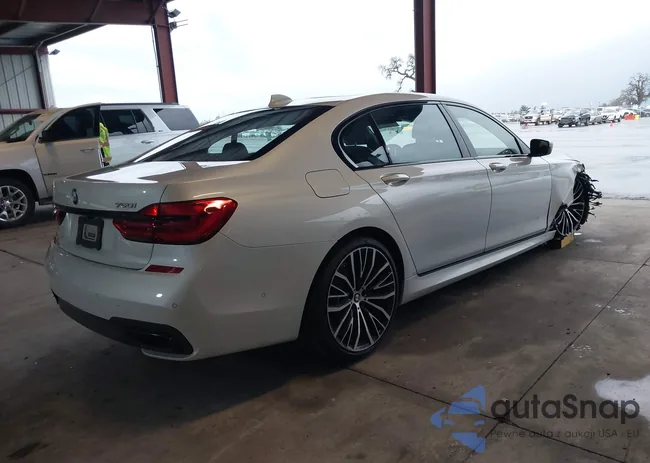 WBA7F0C53KGM24977: 44397644