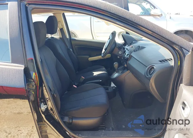 JM1DE1KY6C0136990: 44397693