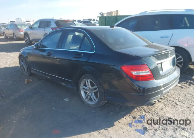 WDDGF8BBXCR225025: 44397729