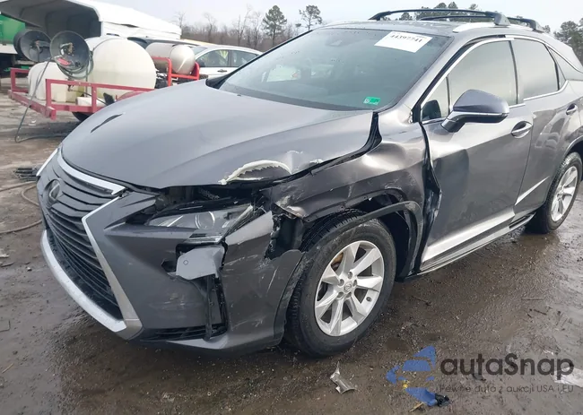 2T2BZMCAXHC105216: 44397741