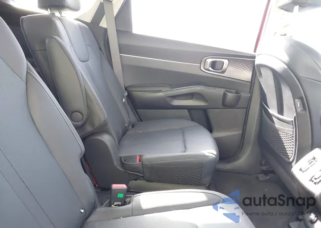 KNDRG4LG2M5055240: 44397744