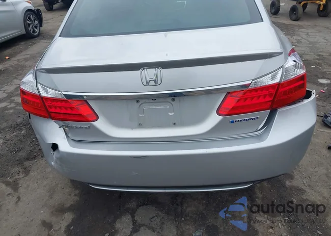 1HGCR6F52FA004998: 44397821