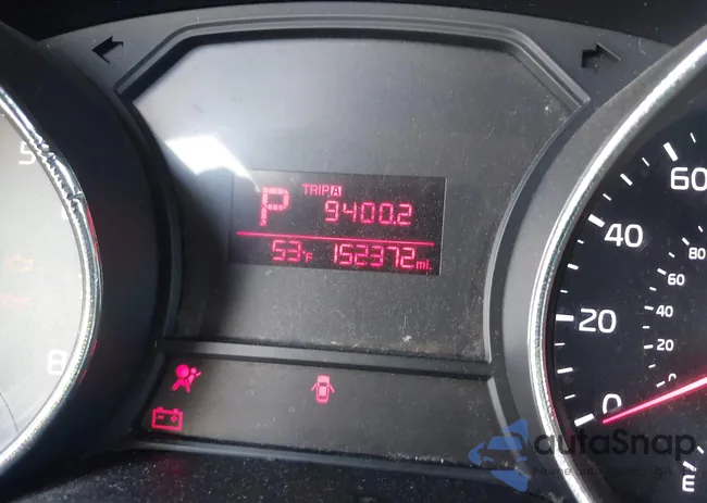 KNDMB5C1XG6088673: 44398857