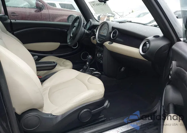 WMWZP3C50ET706657: 44398875