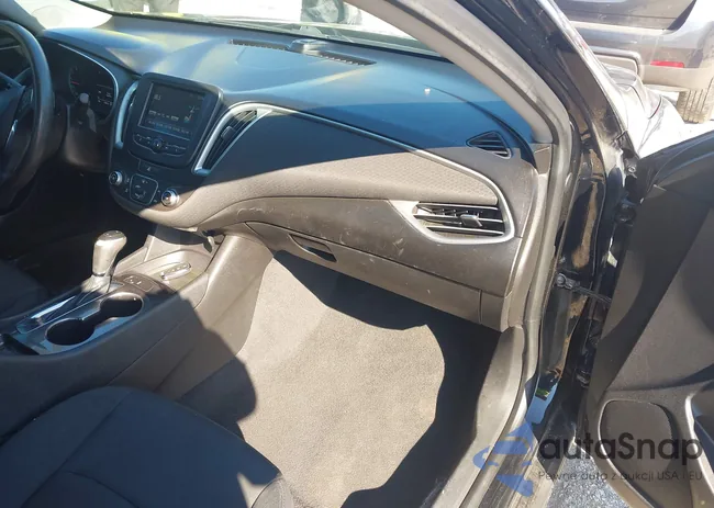 1G1ZB5ST3GF341219: 44398932