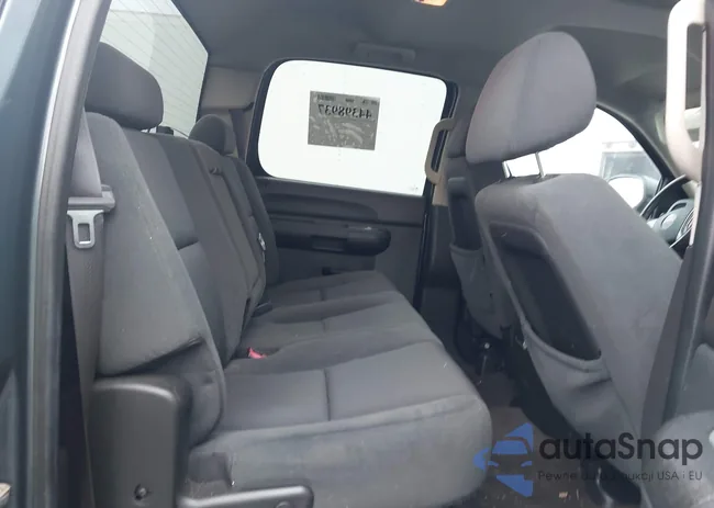 1GTHK23618F210480: 44398937