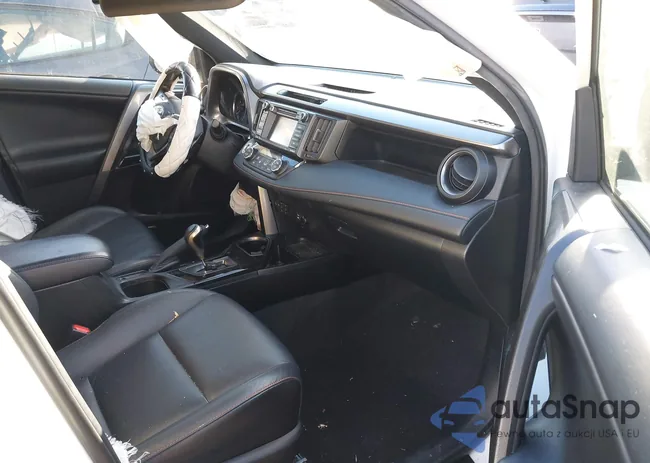 JTMJFREV3JJ227920: 44398951