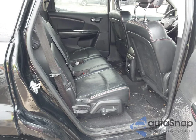 3C4PDCEG9FT735047: 44399120