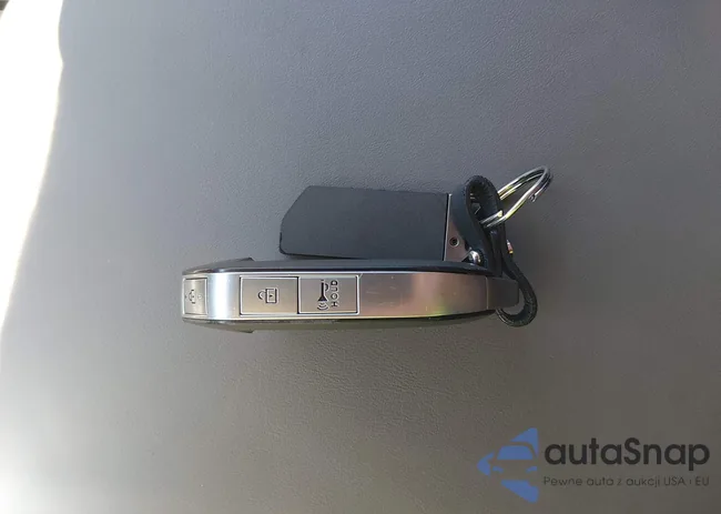 KNDNB5K39S6533789: 44399137