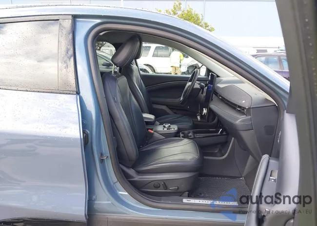 3FMTK3SU2PMA61927: 44399231