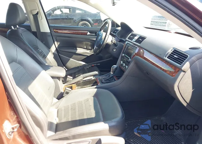 1VWCH7A35CC071959: 44399295