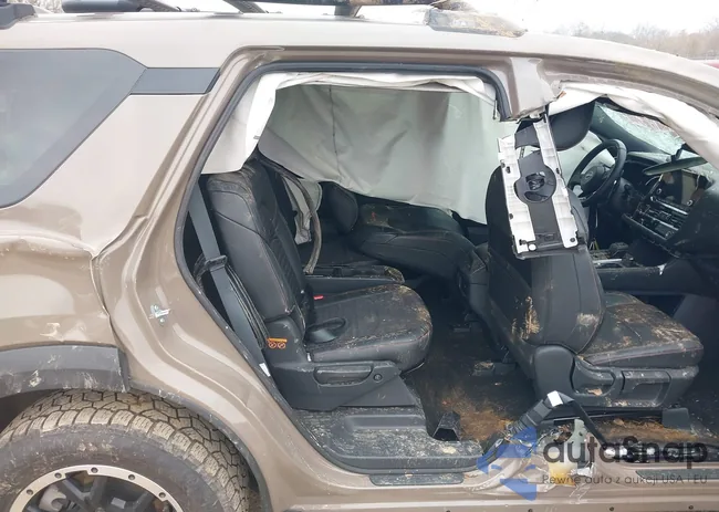 5N1DR3BD3SC236812: 44399354