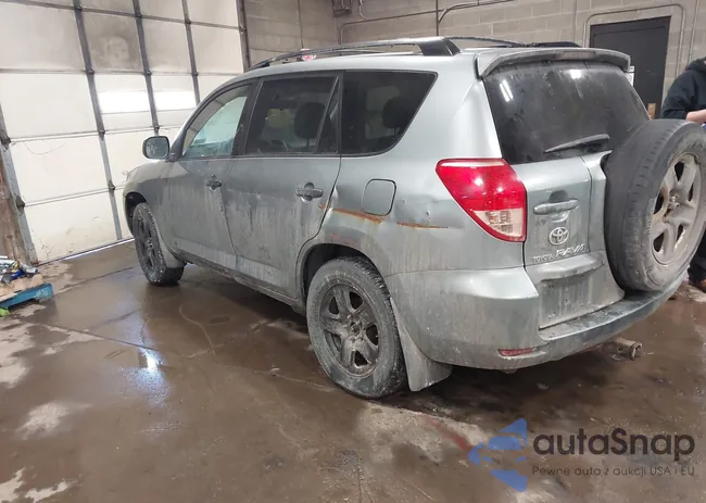 JTMBD33V485151976: 44398451