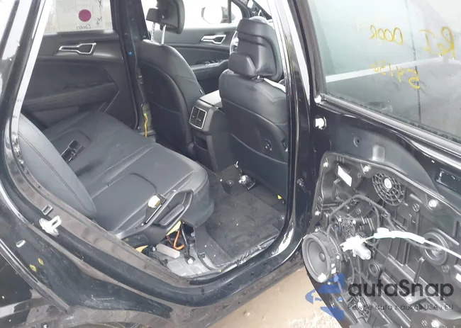 KNDPVCAG2P7067116: 44398514