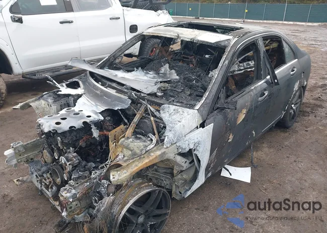 WDDGF4HBXDR271147: 44398580