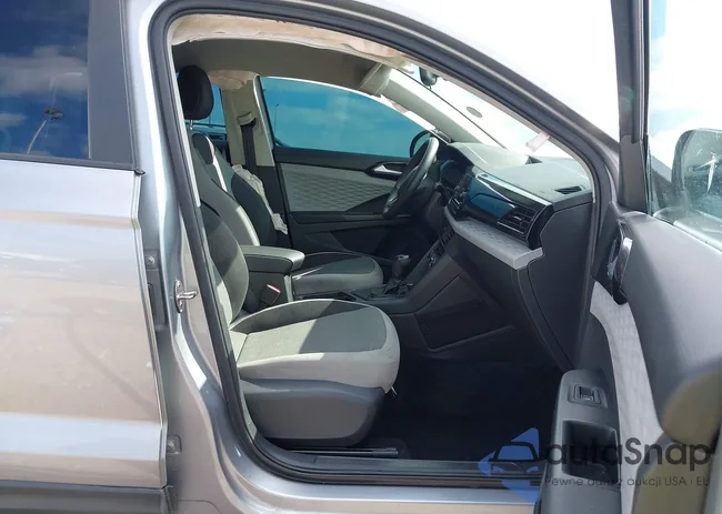 3VVCX7B28PM302919: 44398655